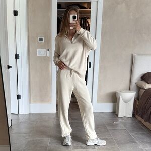 Perfect white tee off white matching sweat set